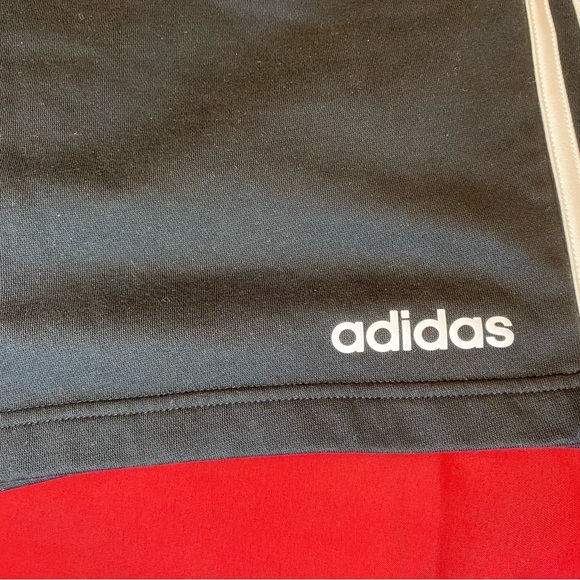 ADIDAS SHORTS - Picture 2 of 3
